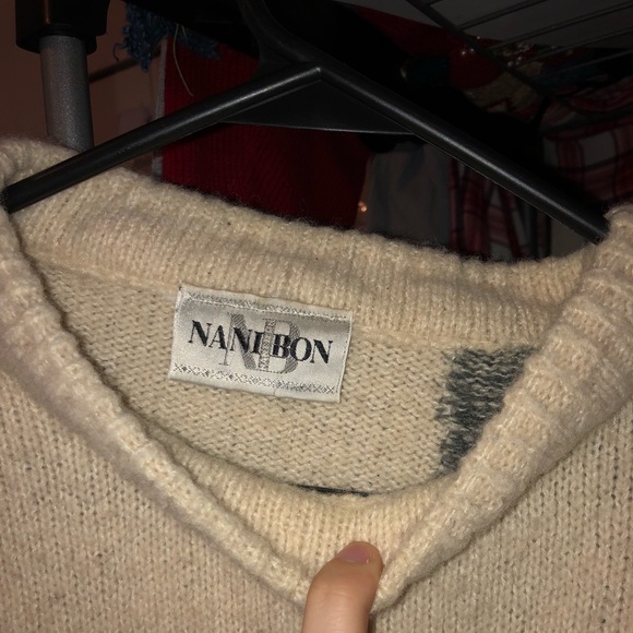 Vintage Sweater - Picture 5 of 8